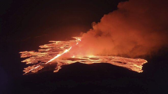 ισλανδία-νέα-έκρηξη-του-ηφαιστείου-στ-562937857