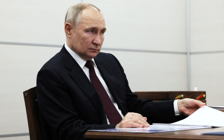 Υπηρεσία Κατασκοπείας του Πούτιν: Οι ΗΠΑ προσπαθούν να αναμειχθούν στις ρωσικές εκλογές
