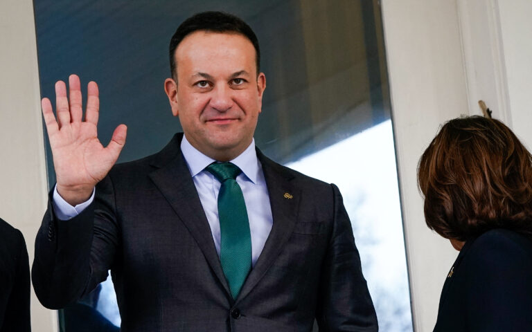 Αναφορές για αιφνιδιαστική παραίτηση του Ιρλανδού πρωθυπουργού