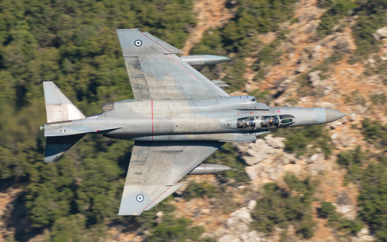 Το Mach Loop της Ελλάδας – Χαμηλές πτήσεις μαχητικών στο φαράγγι του Βουραϊκού-10
