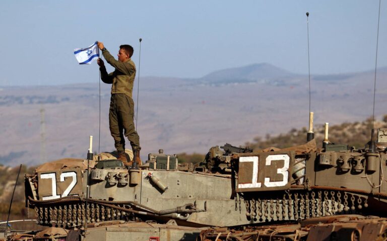 Ράιαν Μπολ στην «Κ»: Η κόντρα με το Ιράν «αγόρασε» χρόνο για τον Νετανιάχου στη Γάζα
