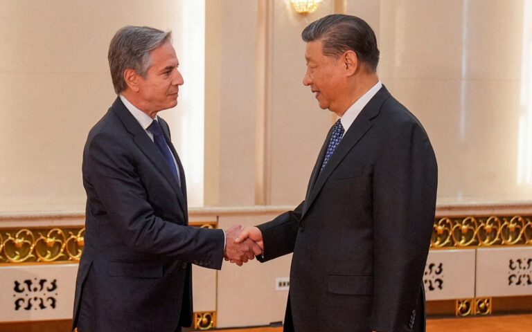 Συνάντηση Σι – Μπλίνκεν στο Πεκίνο: ΗΠΑ και Κίνα πρέπει να είναι εταίροι, όχι αντίπαλοι