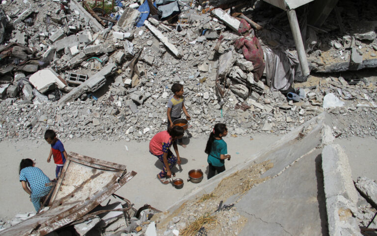 ΟΗΕ: Θα χρειαστούν μέχρι 14 χρόνια για να καθαρίσει η Γάζα από τα συντρίμμια