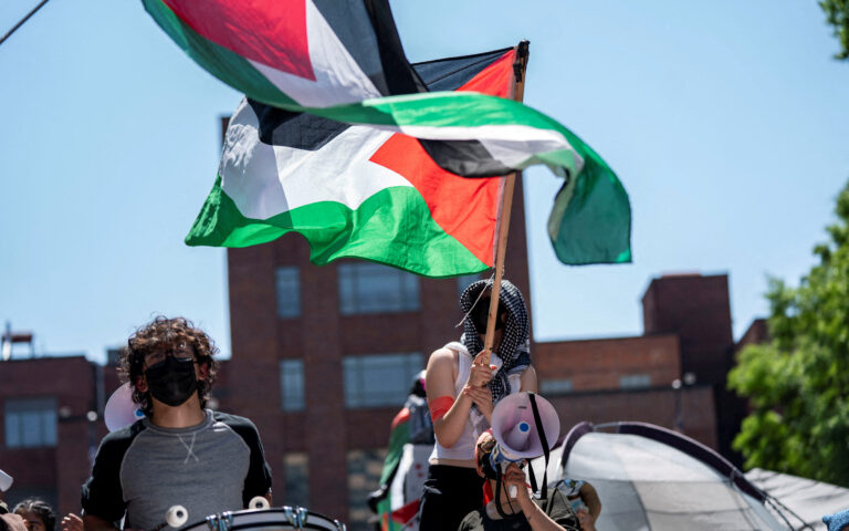Συνεχίζονται οι διαμαρτυρίες για τη Γάζα στα πανεπιστήμια των ΗΠΑ