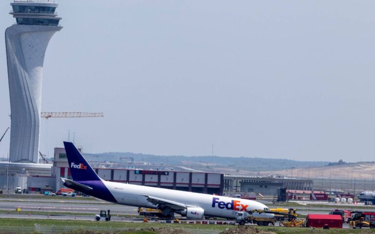 Boeing: Νέο περιστατικό βλάβης σε αεροσκάφος – Ανώμαλη προσγείωση στην Κωνσταντινούπολη (βίντεο)